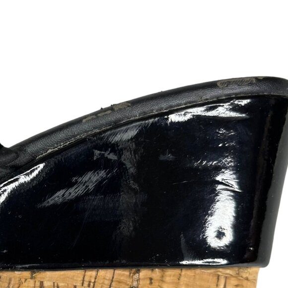Guess Wedges Sandals Womens Size 8 Black Cork Shiny Summer - Picture 7 of 16